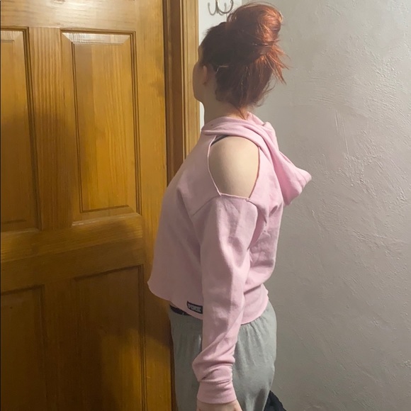 EUC VS Pink Hoodie XS+VS Stripe sparkle✨ wallet+slouch socks🧦NEW - Picture 9 of 16